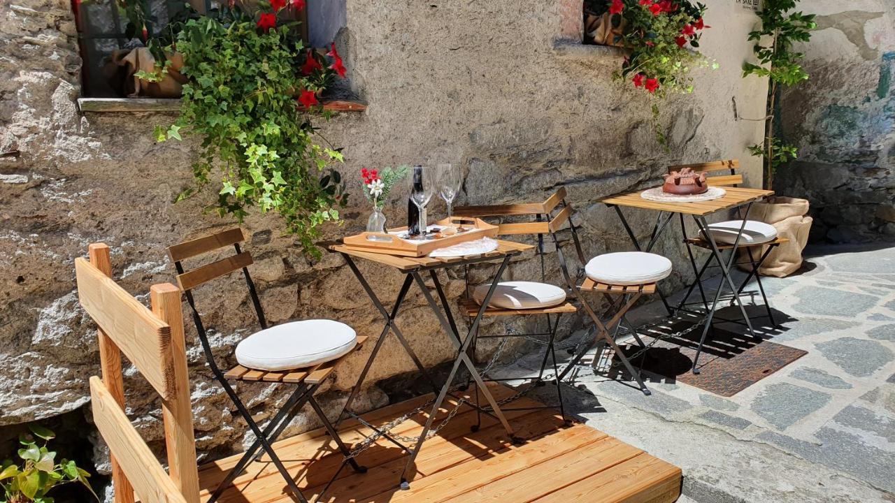Maison La Saxe Courmayeur Extérieur photo