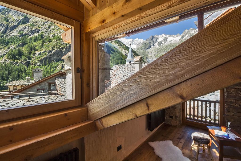 Maison La Saxe Courmayeur Extérieur photo