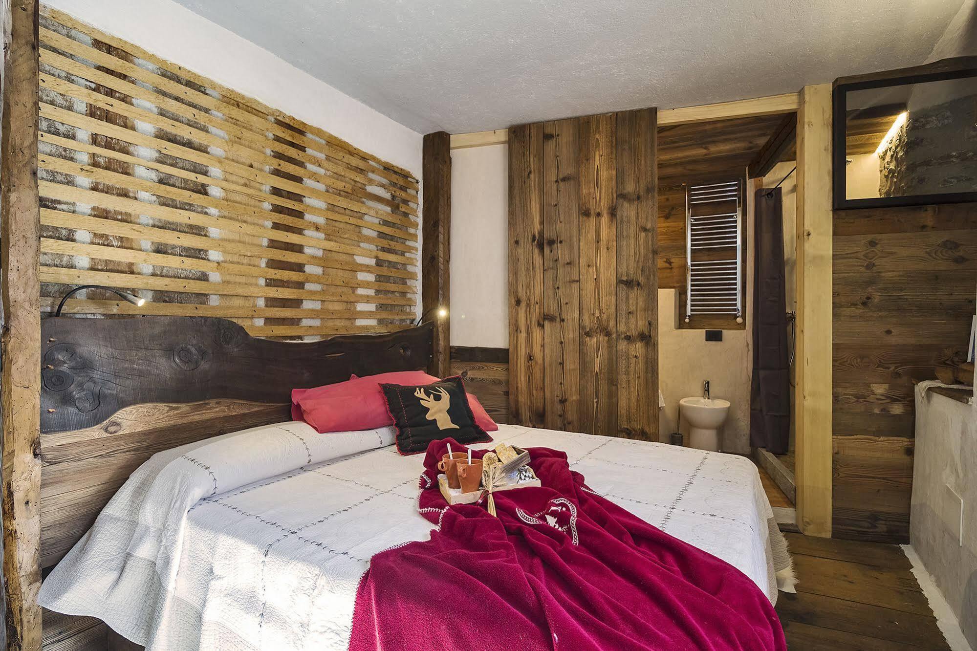 Maison La Saxe Courmayeur Extérieur photo