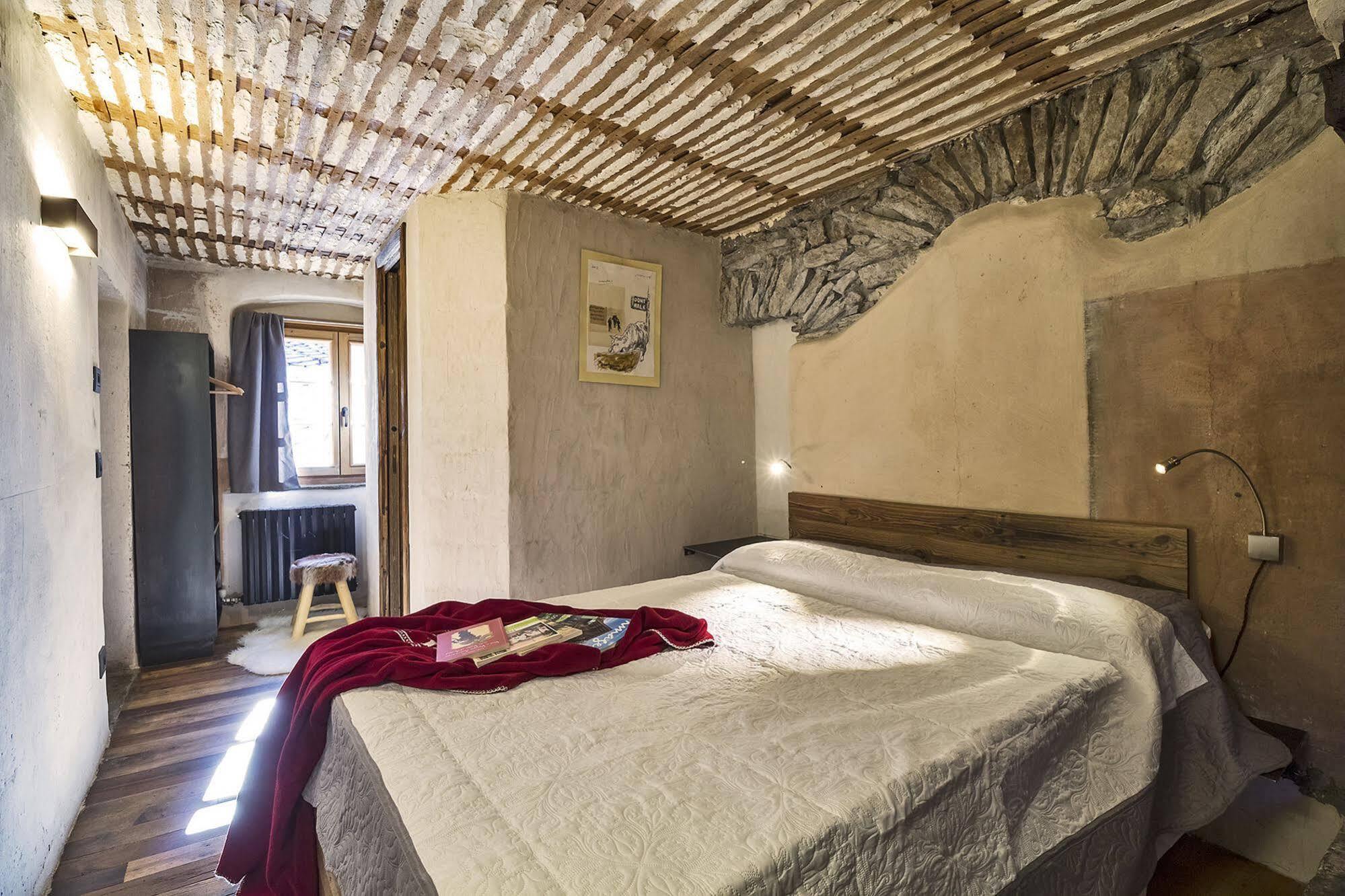 Maison La Saxe Courmayeur Extérieur photo