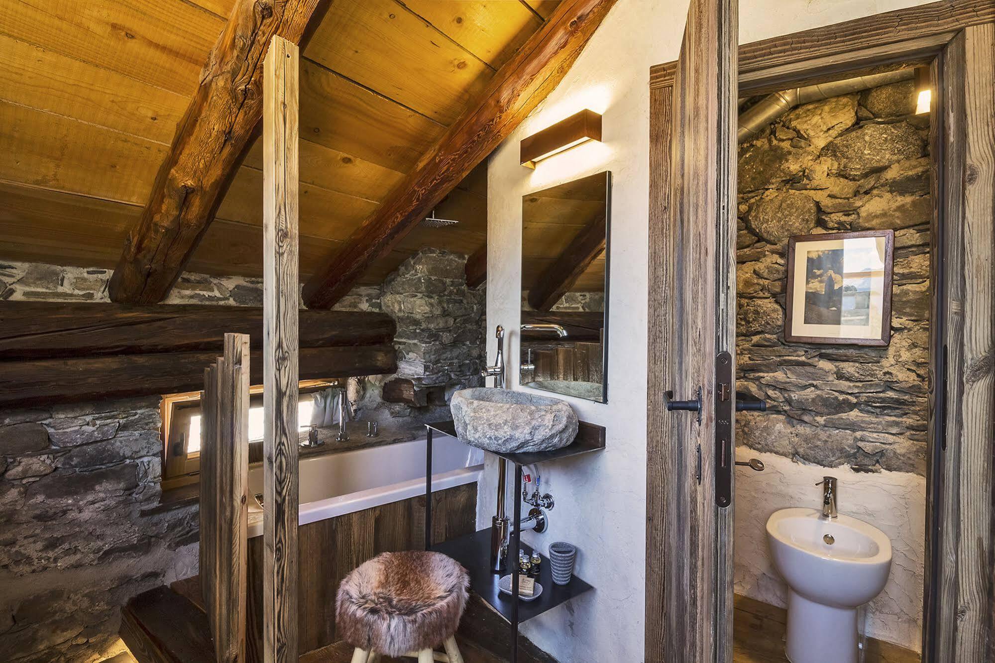 Maison La Saxe Courmayeur Extérieur photo