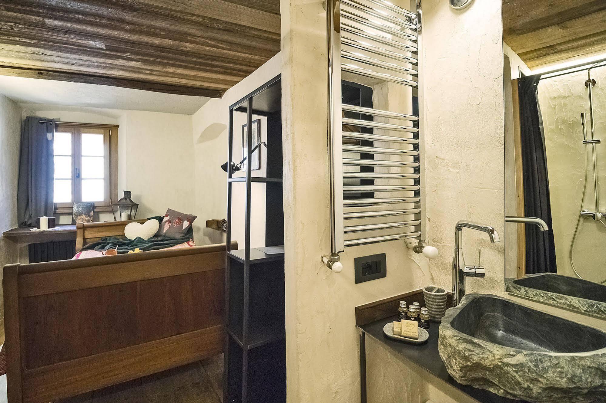 Maison La Saxe Courmayeur Extérieur photo