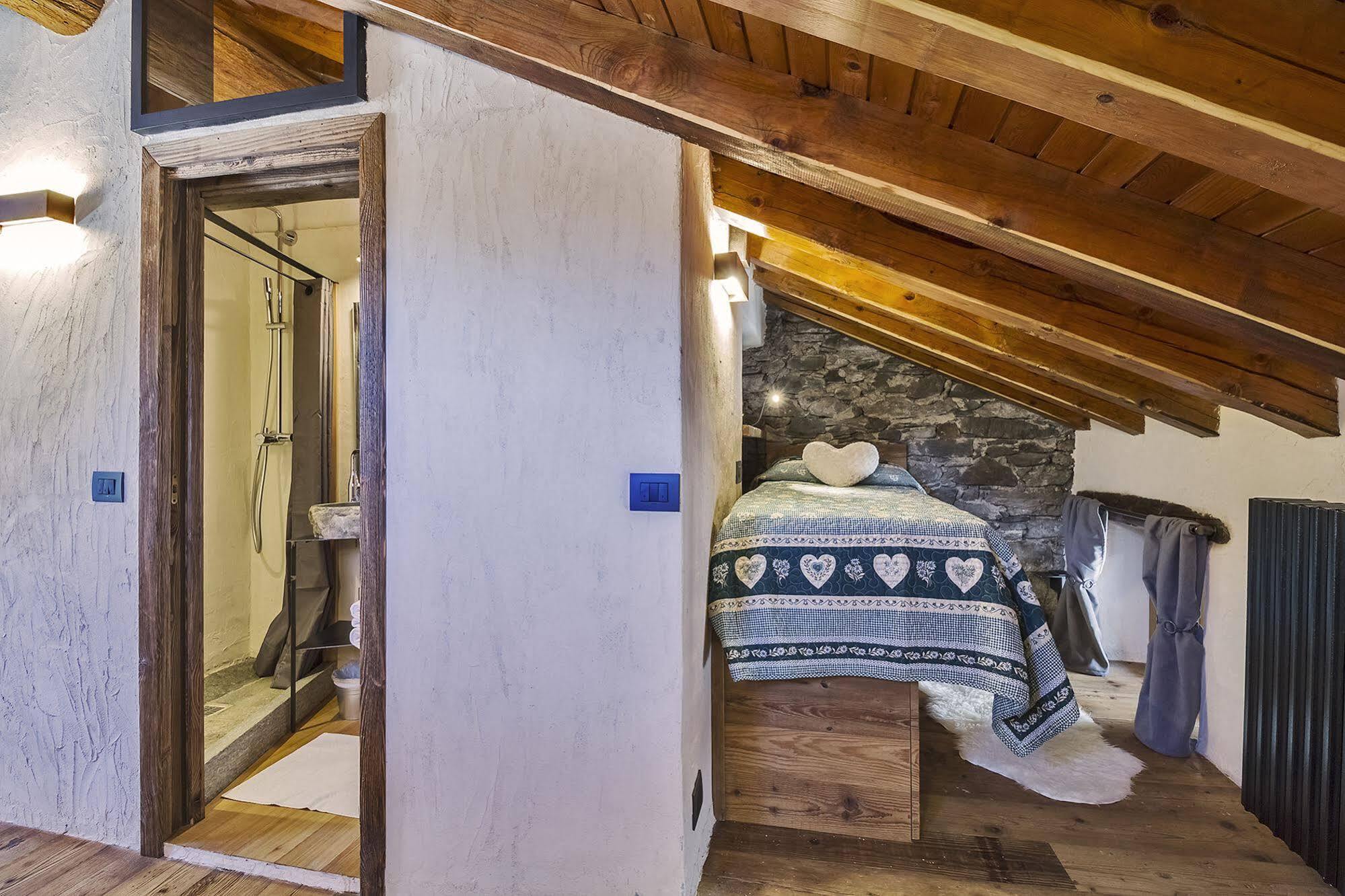 Maison La Saxe Courmayeur Extérieur photo